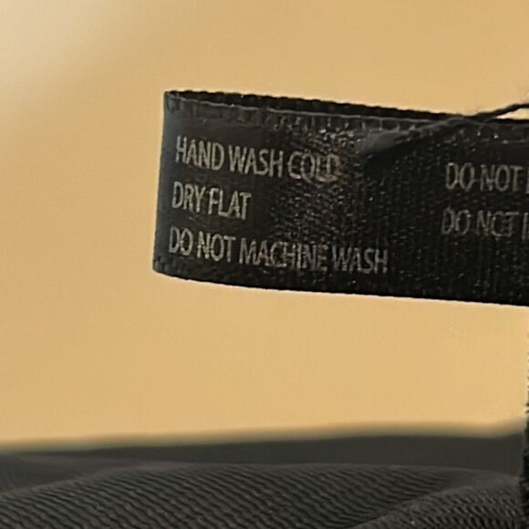 Veeca Black Sheer Crinkle Skirt Dress with Cap Sleeves - Size Small - Picture 14 of 14